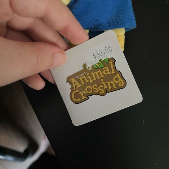 NWT Animal Crossing Isabelle Nintendo Plushie - Picture 4 of 5